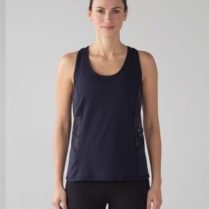 EUC Lululemon Embodiment Tank Size 8